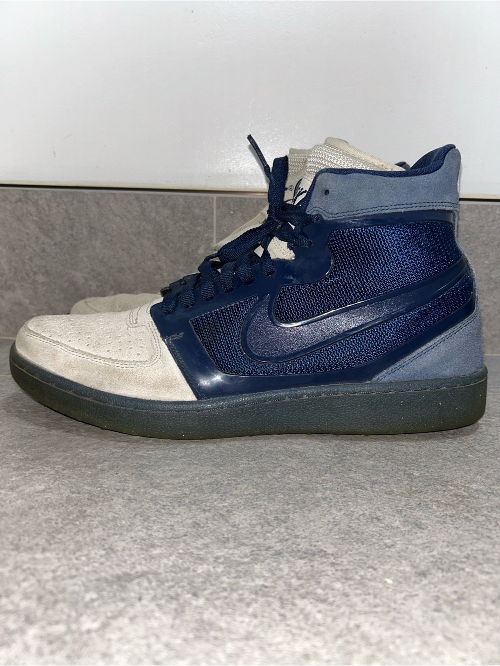 Nike trainer clean sweep premium sneakers suede tops men’s size 12